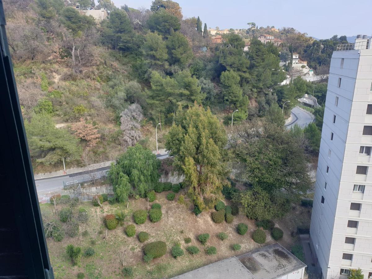 New Cheap Private Room, Kitchen , Overwieuw Sea,Tram On Spot, 12 Minutes From Nice Train Station With Tram , Beach In 17 Min Tram , Chambre Privee Pas Cher, Cuisine Equipee , Tram Sur Place, Apercu Mer, 12 Min De La Gare De Nice Avec Le Tram, 17 Min Exteriér fotografie