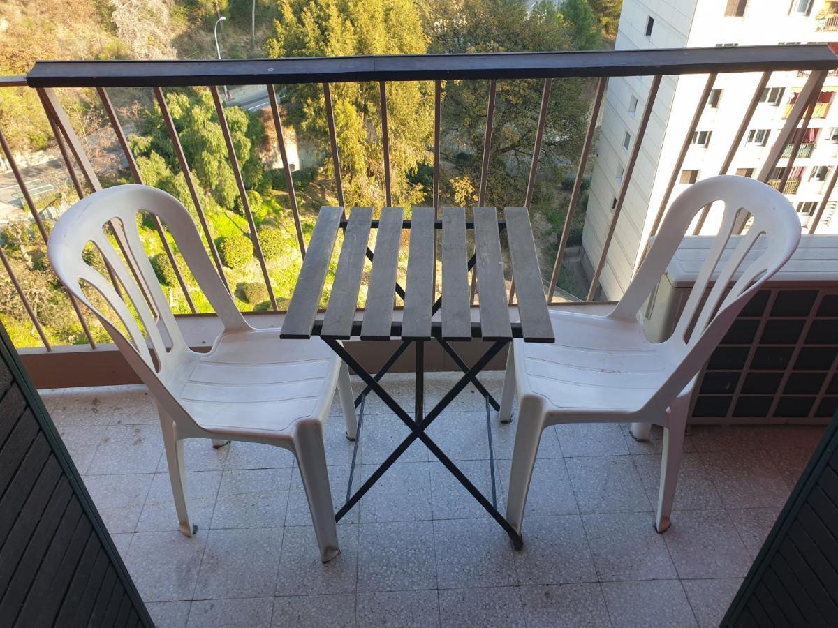 New Cheap Private Room, Kitchen , Overwieuw Sea,Tram On Spot, 12 Minutes From Nice Train Station With Tram , Beach In 17 Min Tram , Chambre Privee Pas Cher, Cuisine Equipee , Tram Sur Place, Apercu Mer, 12 Min De La Gare De Nice Avec Le Tram, 17 Min Exteriér fotografie